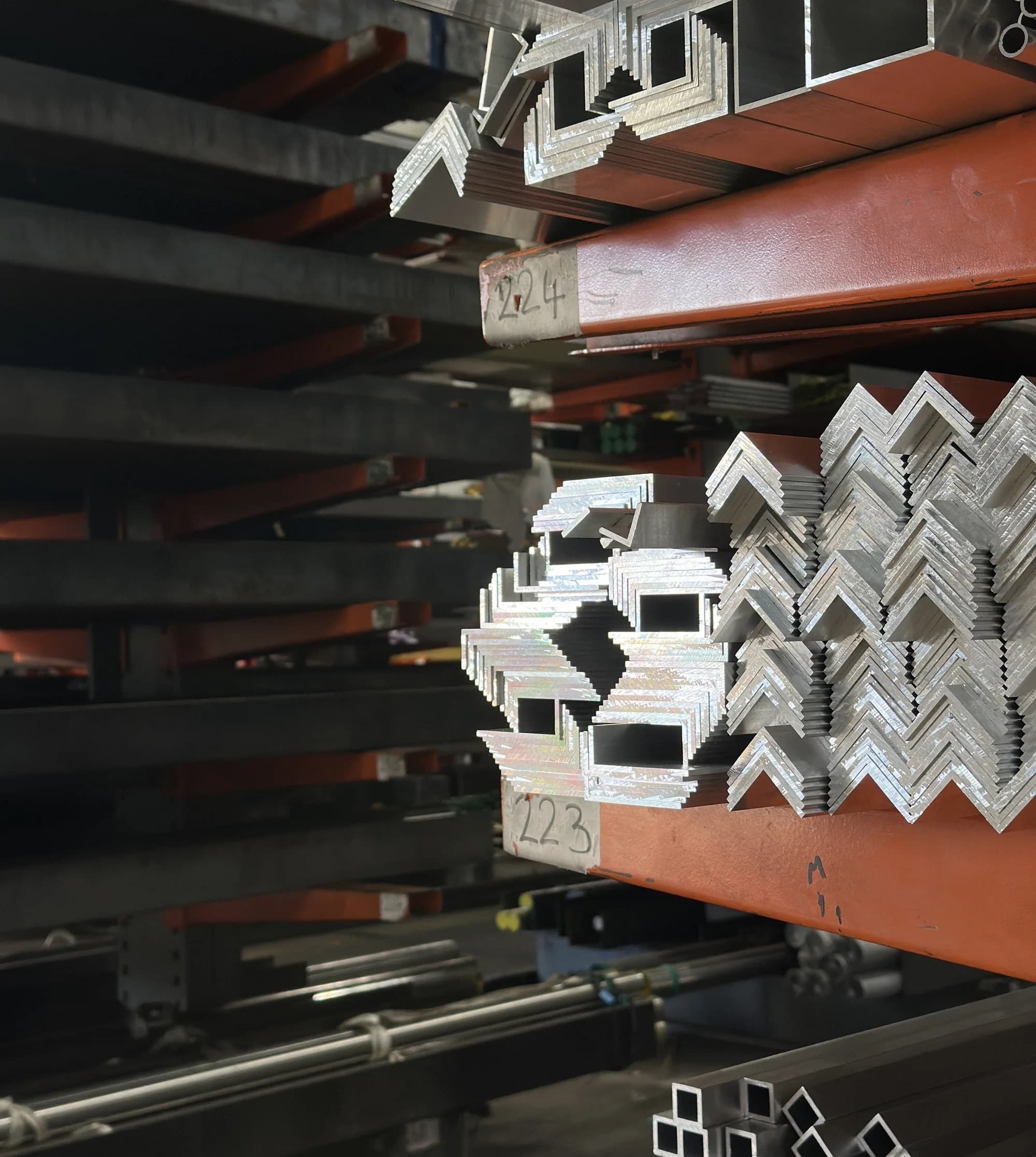 Aluminium Warehouse industrial ecommerce storefront